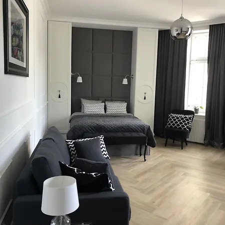 Apartament 51 Z Miejscem Parkingowym Thorn Exterior foto
